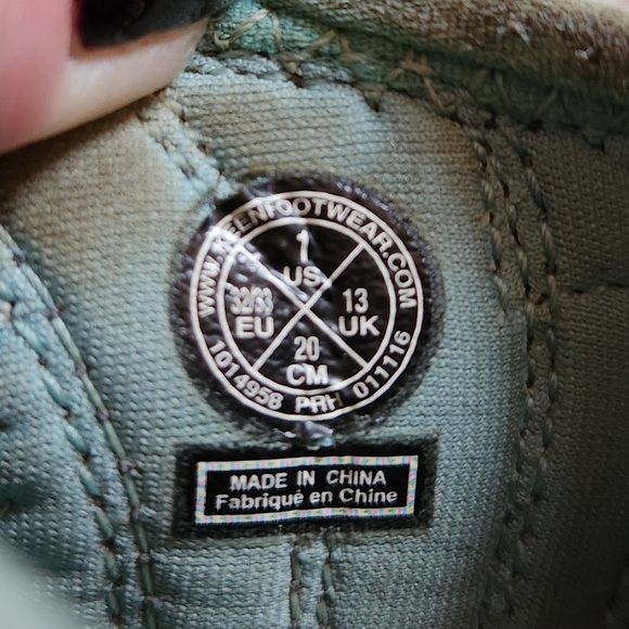 Keen kids taupe, green sandals - size 1 - Picture 5 of 6